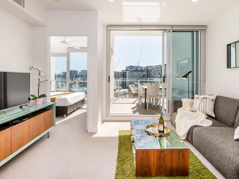 DoubleOne3 Apartments - Accommodation Directory 6
