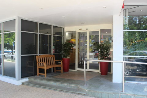 Madison Tower Mill Hotel - Accommodation Directory 1