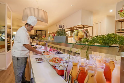 Mercure Brisbane King George Square - Accommodation Directory 16