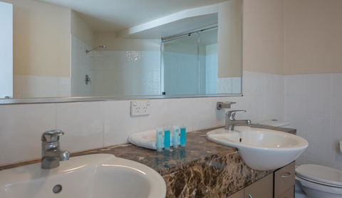 Broadbeach Savannah Resort - Accommodation Directory 15
