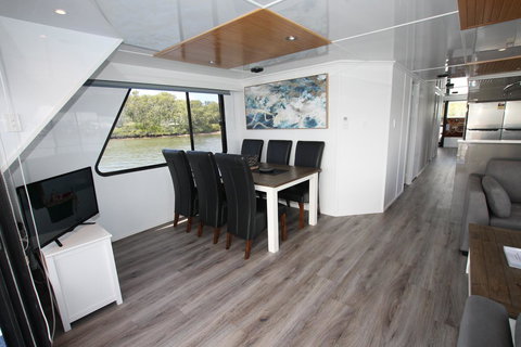 Coomera Houseboats - Accommodation Directory 36