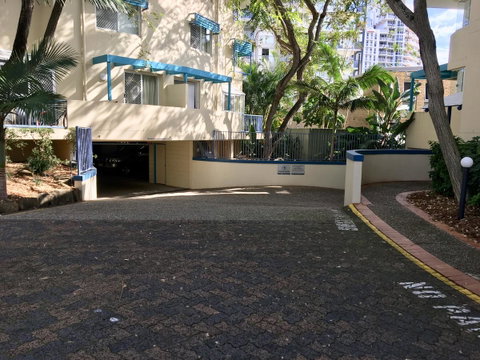 CHA Private Apts Diamond Beach - Accommodation Directory 2