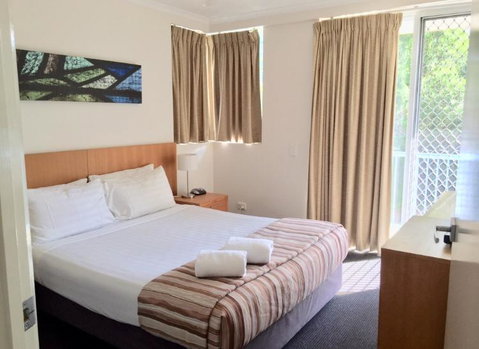 CHA Private Apts Diamond Beach - Accommodation Directory 16