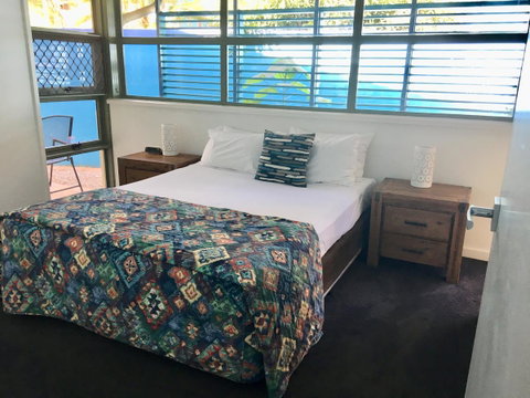 CHA Private Apts Diamond Beach - Accommodation Directory 15