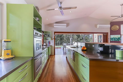Carter Retreat - Accommodation Directory 3
