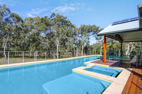 Carter Retreat - Accommodation Directory 16