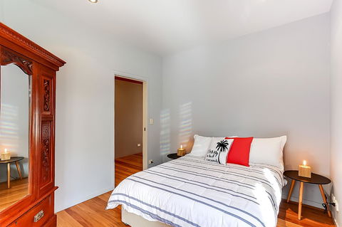 Carter Retreat - Accommodation Directory 10