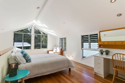 Carter Retreat - Accommodation Directory 13