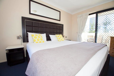 Island Beach Resort - Accommodation Directory 19