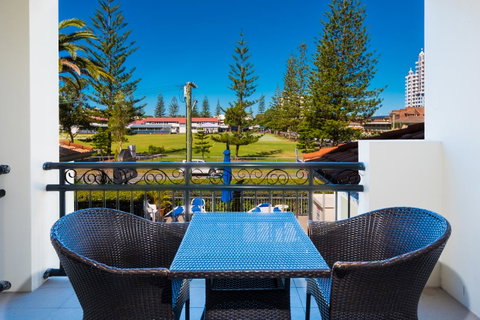 Island Beach Resort - Accommodation Directory 12