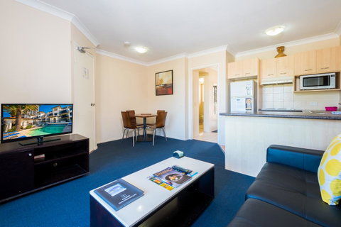 Island Beach Resort - Accommodation Directory 11