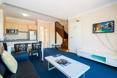 Island Beach Resort - Accommodation Directory 3