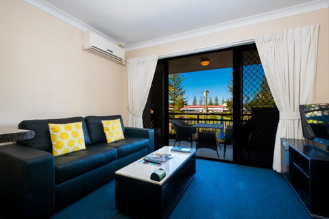 Island Beach Resort - Accommodation Directory 13