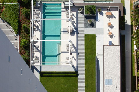 High Floor Ocean View Suites Broadbeach - Accommodation Directory 32