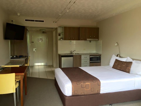 Waters Edge The Strand - Accommodation Directory 1
