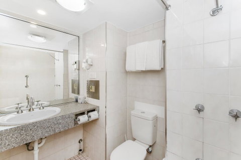 Waters Edge The Strand - Accommodation Directory 2
