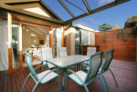 Wattle Holiday Rental - Accommodation Directory 1