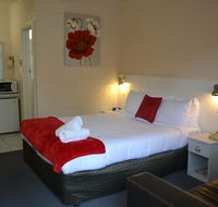 Wattle Motel - Accommodation Directory