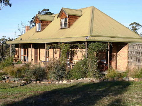 Wind Song Bed & Breakfast - Accommodation Directory 1