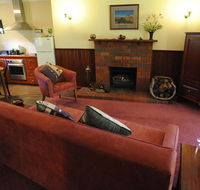 Wintarni Olives Cottage - Accommodation Directory