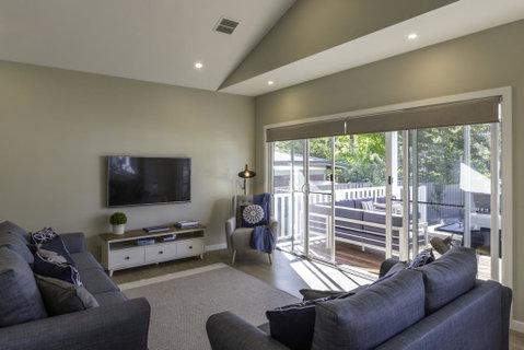 Winter Home - Our Place At Bright - Accommodation Directory 2