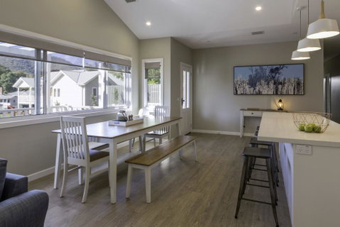 Winter Home - Our Place At Bright - Accommodation Directory 3