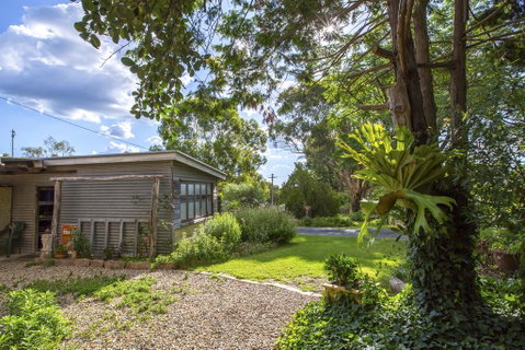 Wisteria Cottage - Accommodation Directory 2