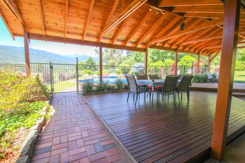 Wombat Hollow - Accommodation Directory 0