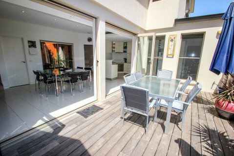 Wood Peak - Accommodation Directory 2