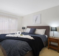 Woody's - In central Bright - Accommodation Directory