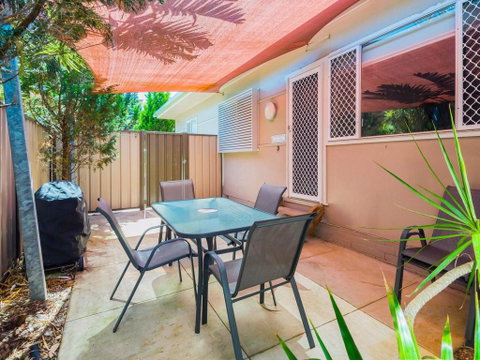 Yamba Daze - Sunset - Pet Friendly - Accommodation Directory 0