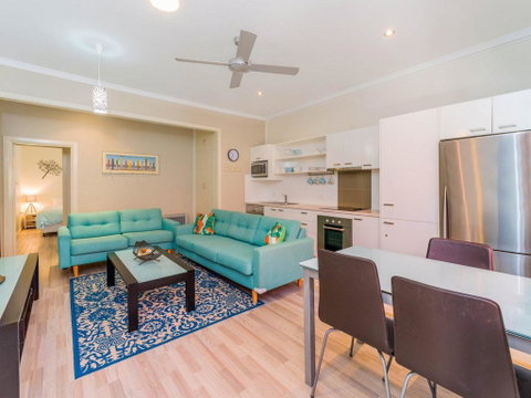 Yamba Daze - Sunset - Pet Friendly - Accommodation Directory 1