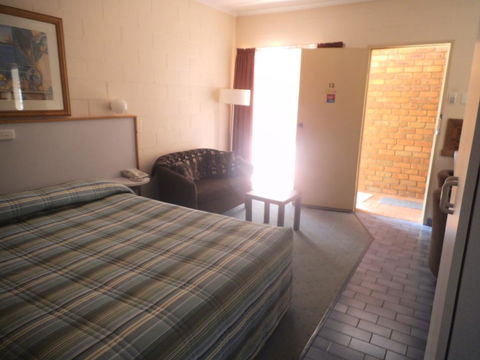 Yarragon Motel - Accommodation Directory 2
