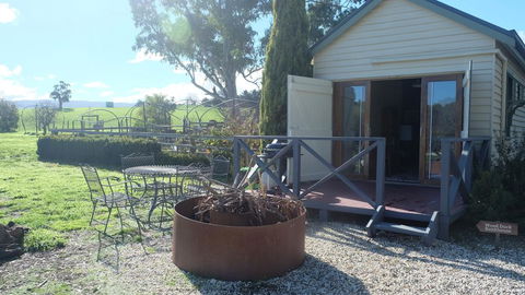 Yea Wood Duck Cabin - Accommodation Directory 1
