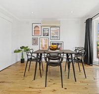 YIN-YANG - MOUNT ELIZA - Accommodation Directory