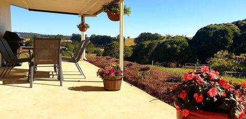 Yungaburra Lodge - Accommodation Directory 1