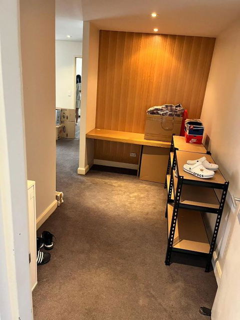 B - Accommodation Directory 0