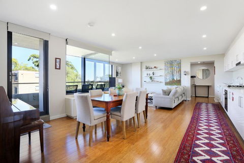 B314S - Waverton Village Heights - Accommodation Directory 0