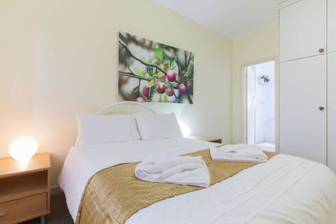 B5 Crawley Apartment 1 BRM & Sleepout Near UWA - Accommodation Directory 0
