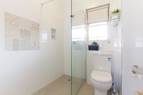 B7 Crawley Apartment 1 BRM & Sleepout Near UWA - Accommodation Directory 1