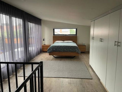 BALMORAL VILLA - Accommodation Directory 4