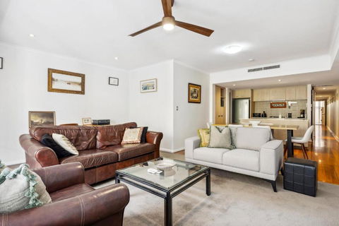 BANN2/5 - Bannister Heritage Hideaway - Accommodation Directory 0