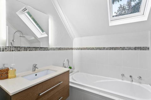 BARIS - Bariston Avenue Cremorne - Accommodation Directory 4