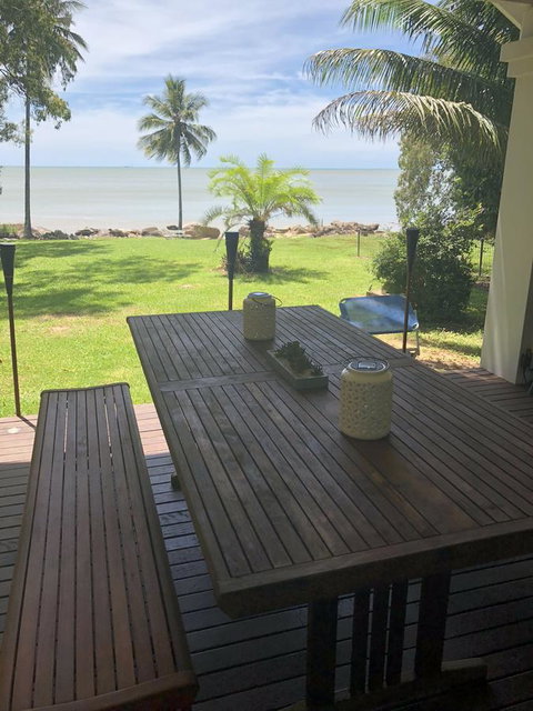 Cairns Beach House Our Oasis - Accommodation Directory 39