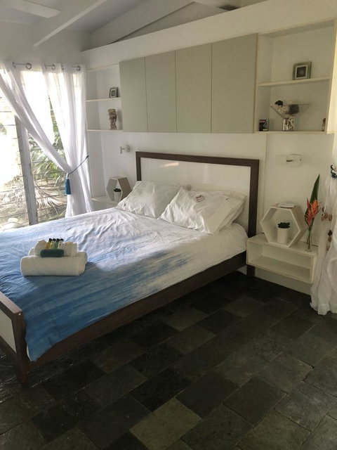 Cairns Beach House Our Oasis - Accommodation Directory 19