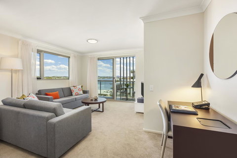 Quest Breakfast Creek - Accommodation Directory 17