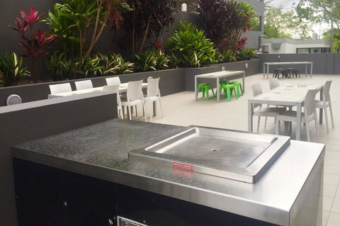 Quest Breakfast Creek - Accommodation Directory 23