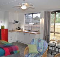 Driftwood Lodge - Accommodation Directory