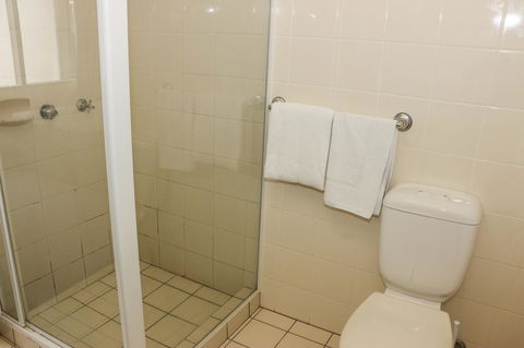 Salisbury Hotel Motel - Accommodation Directory 20