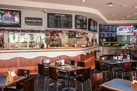 Salisbury Hotel Motel - Accommodation Directory 29